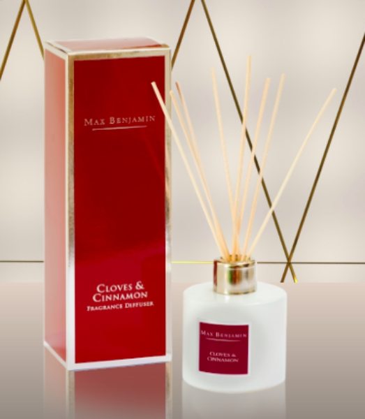Cloves and Cinnamon Diffuser Hedgeroe Home