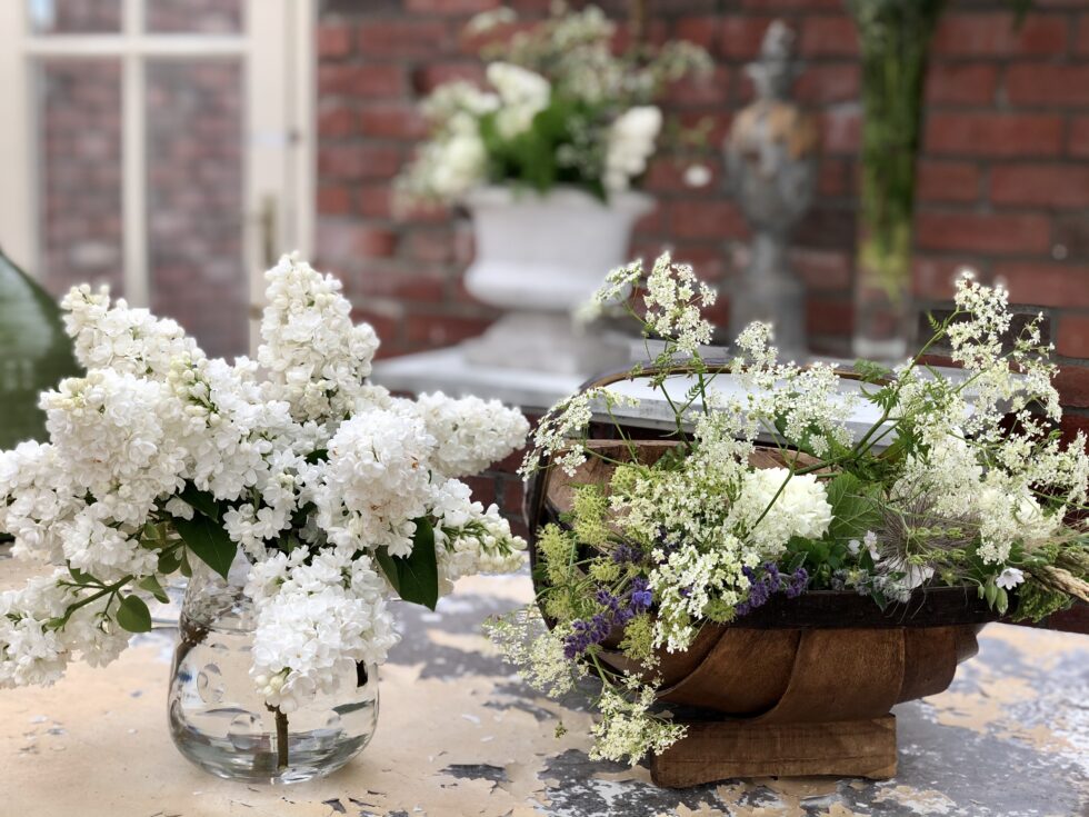 Spring White Florals – Hedgeroe Home